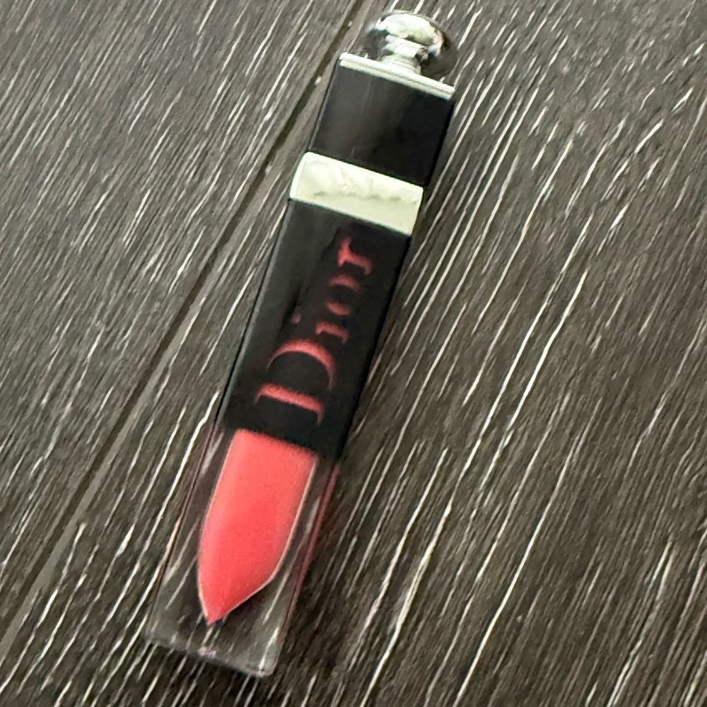Christian Dior Dior Addict Lacquer Plump Lip Colour 676 Dior Fever Pink Like New - Picture 3 of 5